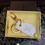 ボッテガヴェネタ キーホルダー ミラークオリティ 国内発送 匿名配送